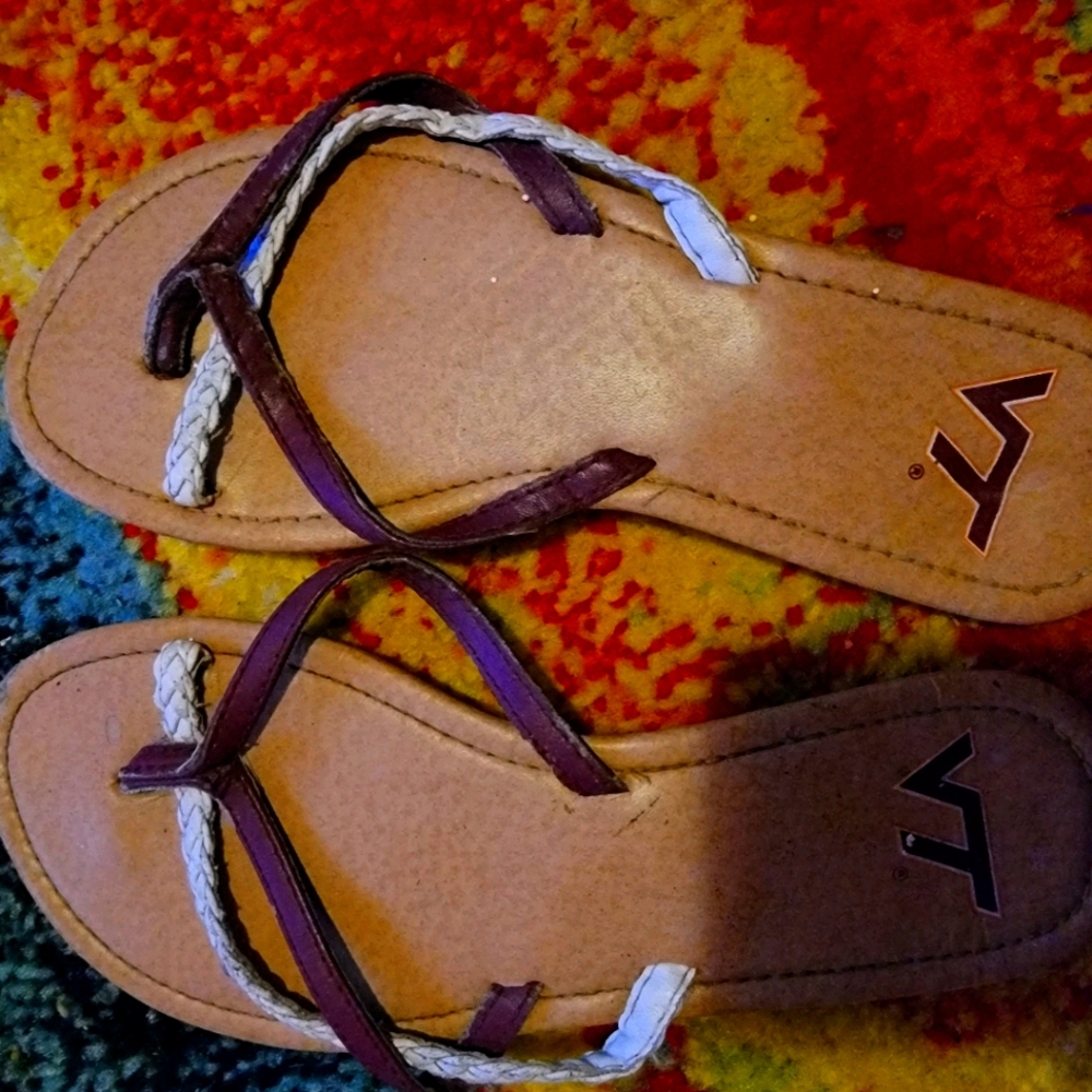 Virginia Tech flip flop
